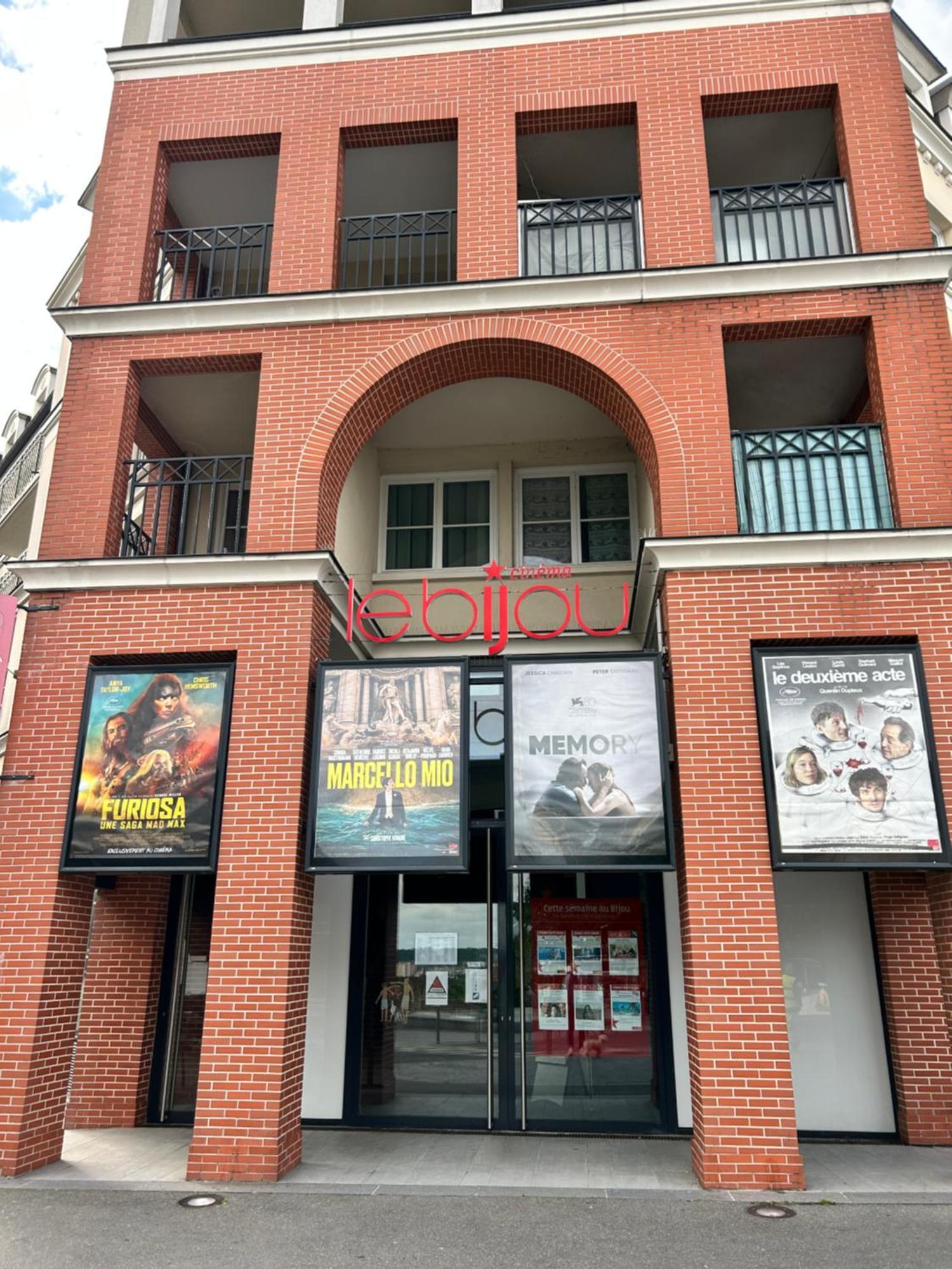 Sweet And Comfy In Hyper City Center With Netflix, Prime And Disney Plus Included Noisy-le-Grand Bagian luar foto